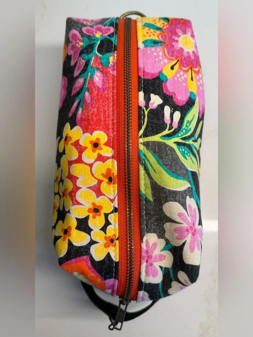 Rebecca Scott Designs Kinley Cube Retired Floral Cosmetic Travel Bag